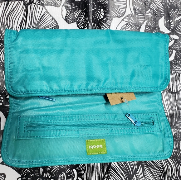 Jewelry Travel Pouch 👝 Magnetic - Picture 2 of 6